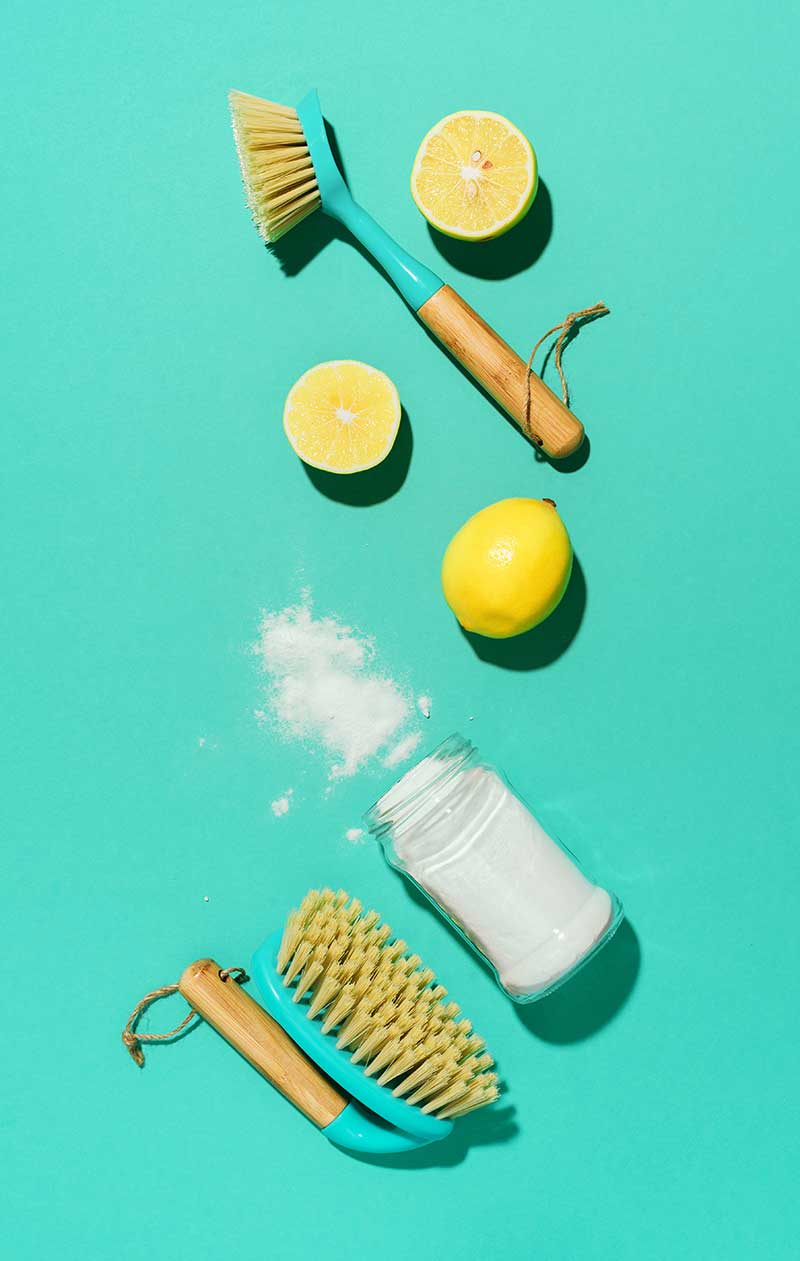 Drain cleaner for toilet blockage