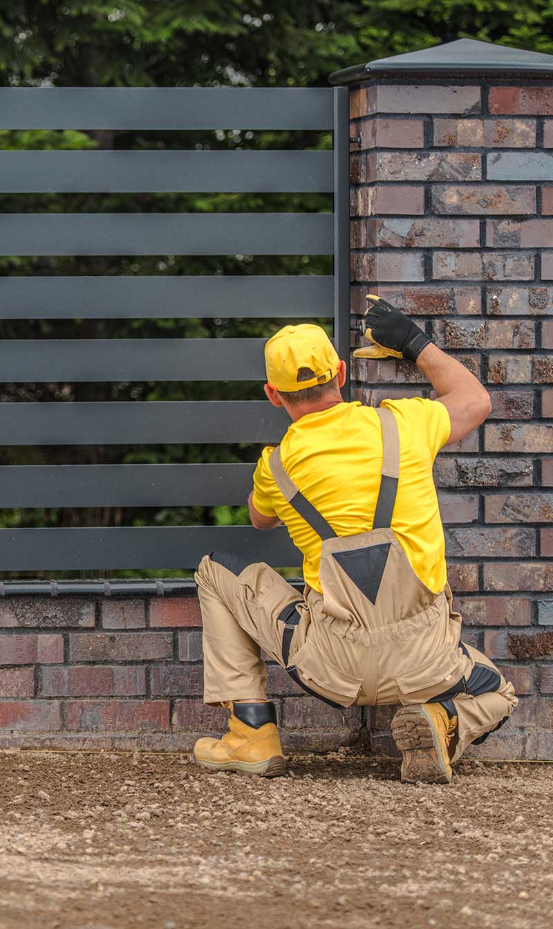 Wooden garden fence materials